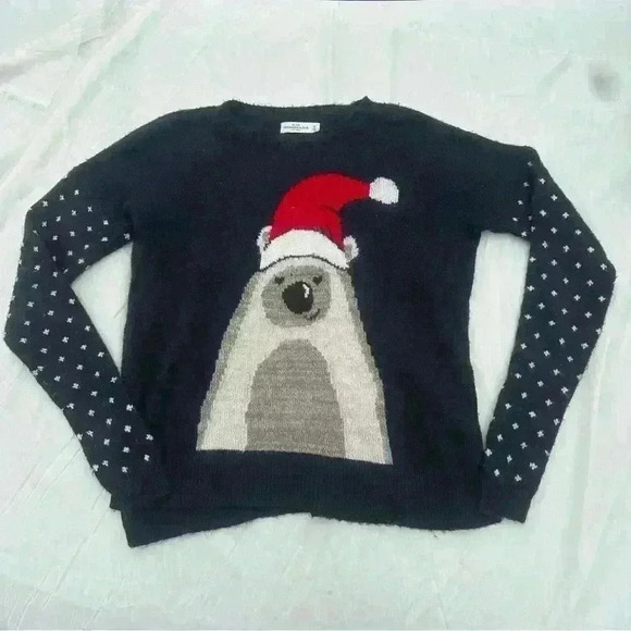 Abercrombie and Fitch Navy Polar Bear Sweater, Size M - Picture 1 of 7